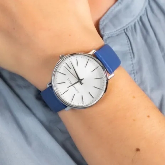 Michael Kors Women's Pyper Quartz Stainless Steel/Blue Leather Watch MK2845 NIB - Picture 2 of 7